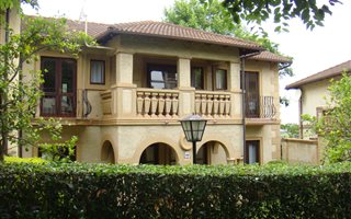 4 Bedroom Duplex in Plantations