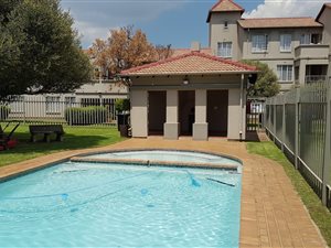 2 Bed Apartment in Edenglen