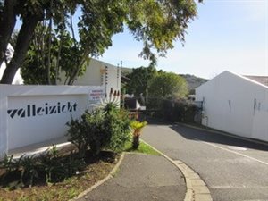 3 Bed Townhouse in Protea Valley