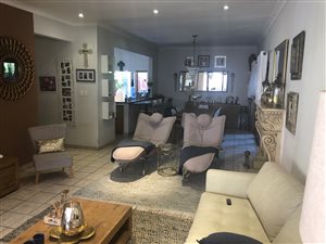 3 Bedroom House in Orchards