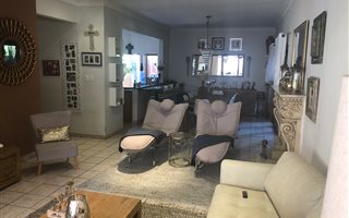 3 Bedroom House in Orchards