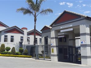 3 Bed Townhouse in Honeydew