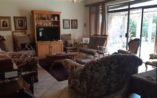4 Bedroom House in Memorial Road Area