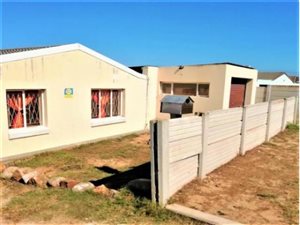 3 Bed House in Booysen Park