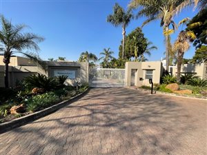3 Bed House in Duxberry