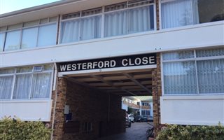 2 Bedroom Apartment in Rondebosch