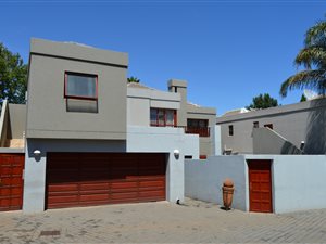3 Bedroom House in Oriel
