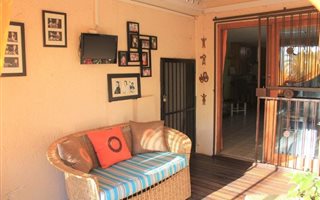 2 Bedroom Townhouse in Kloofendal