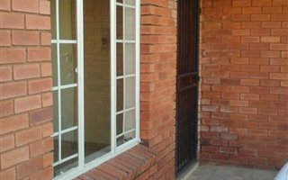 3 Bedroom House in Waterval East