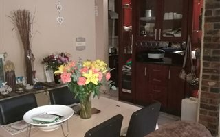 3 Bedroom House in Mineralia