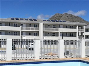2 Bedroom Apartment in Muizenberg