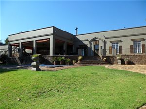 183.1 ha Farm in Magaliesburg