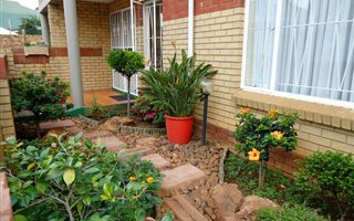 2 Bedroom Townhouse in Kenleaf