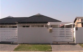 3 Bedroom House in Fairview