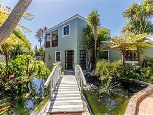 5 Bed House in Flamingo Vlei