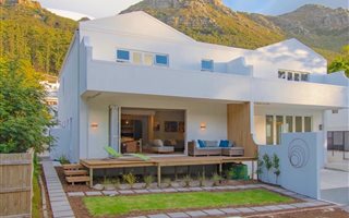 4 Bedroom House in Hout Bay and surrounds