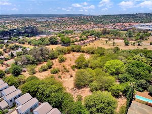 1.8 ha Land available in Broadacres