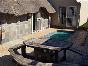 4 Bed House in Minnebron