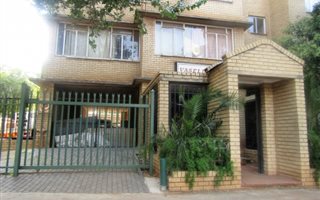 3 Bedroom Apartment in Berea