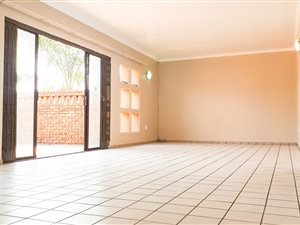 2 Bed Townhouse in Sunward Park