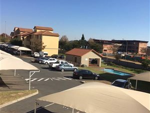 2 Bed Flat in Ormonde