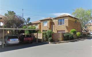 1 Bedroom Townhouse in North Riding