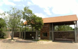 2 Bedroom Townhouse in Fourways