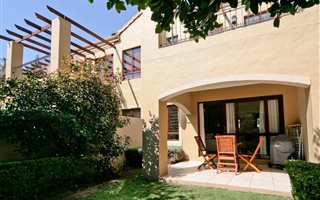 2 Bedroom Cluster in Pineslopes
