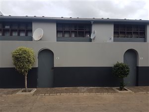3 Bed Duplex in Piet Retief