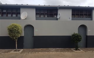 3 Bedroom Duplex in Piet Retief