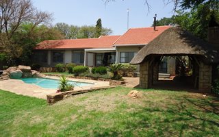 3 Bedroom House in Ontdekkers Park