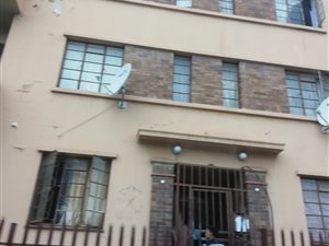 2 Bed Apartment in Village Main