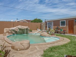4 Bed House in Windsor Park