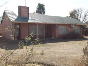 3 Bed House in Barry Hertzog Park