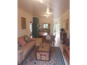 2 Bed Apartment in Craighall Park
