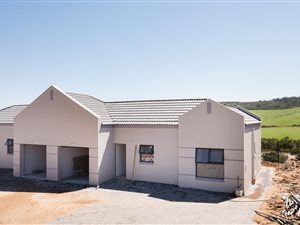 2 Bed House in Reebok