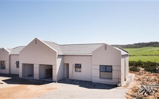 2 Bedroom House in Reebok