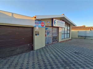 4 Bed House in Belmont Park