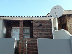 2 Bed Duplex in Gelvandale