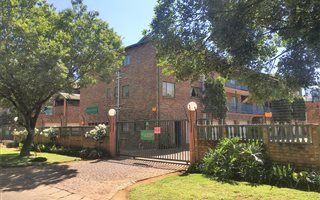 3 Bedroom Simplex in Moregloed