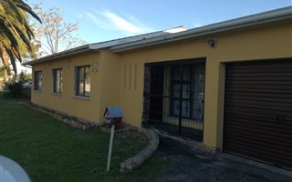 3 Bedroom House in Bishop Lavis