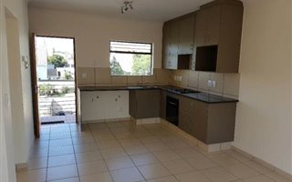 2 Bedroom Townhouse in Barbeque Downs