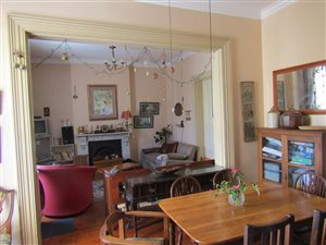 8 Bed House in Port Elizabeth Central