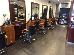 Commercial space in Dowerglen