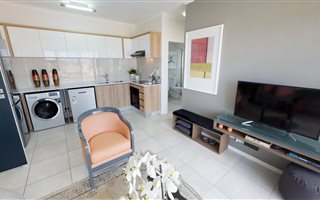 1 Bedroom Apartment in Paardevlei
