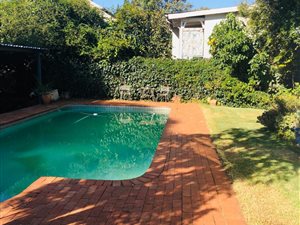 1 Bed Garden Cottage in Parktown