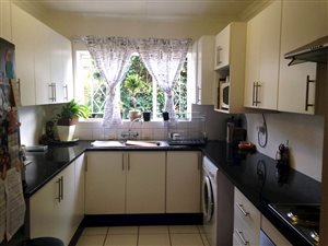 2 Bed Apartment in Edenglen