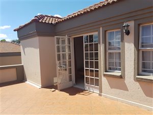 4 Bed Duplex in Equestria