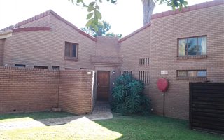 3 Bedroom Townhouse in Willow Park Manor