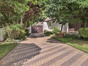 3 Bed House in Flamwood